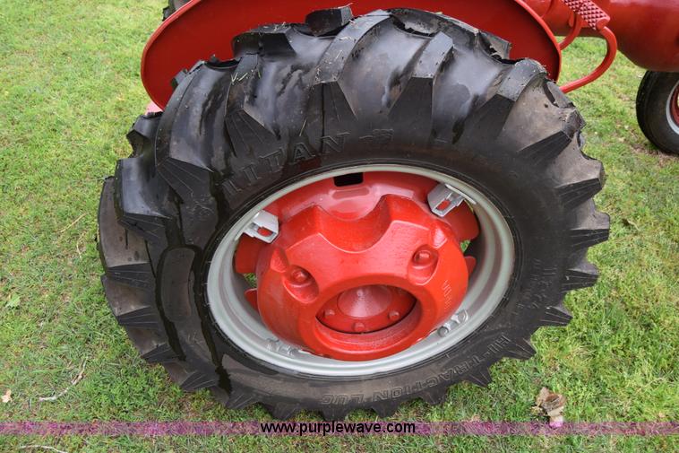 image for item E6484 1939 Farmall A tractor