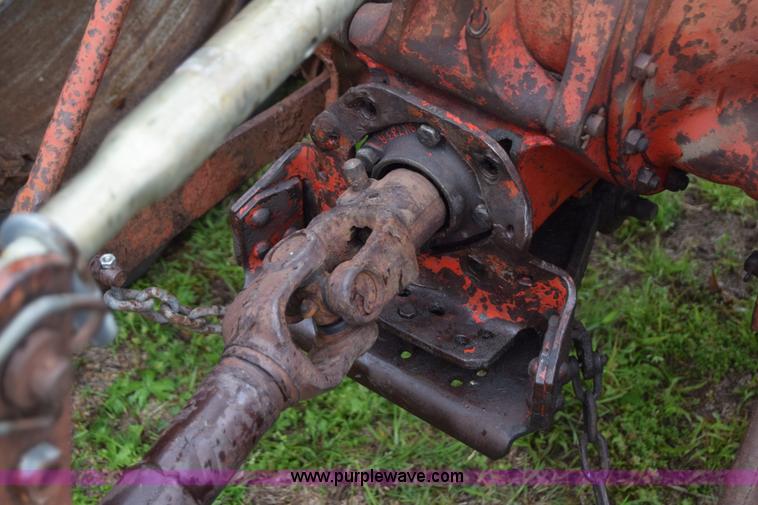 image for item E6486 Ford 950 tractor