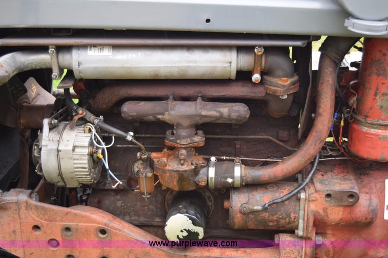 image for item E6486 Ford 950 tractor