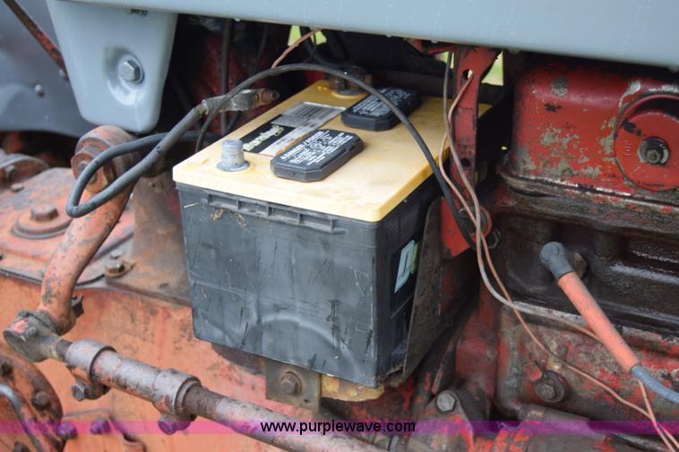 image for item E6486 Ford 950 tractor