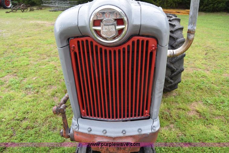 image for item E6486 Ford 950 tractor
