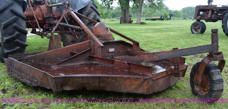 image for item E6486 Ford 950 tractor