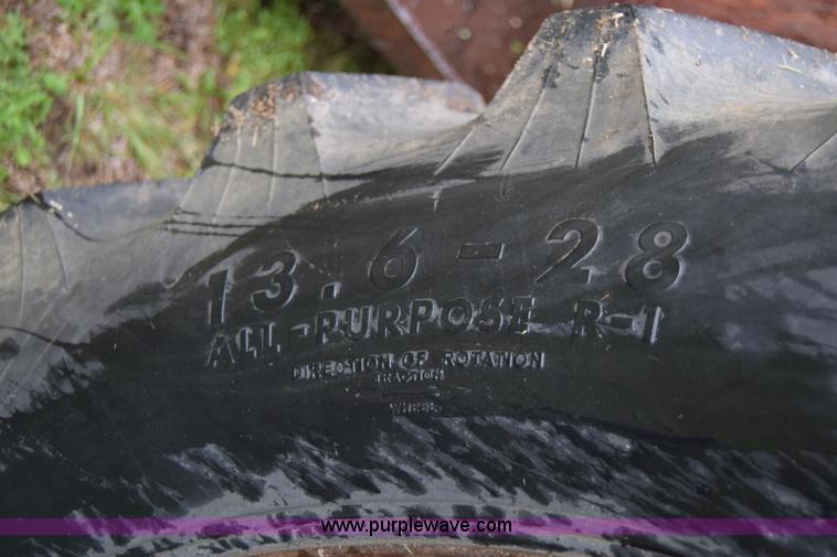 image for item E6486 Ford 950 tractor