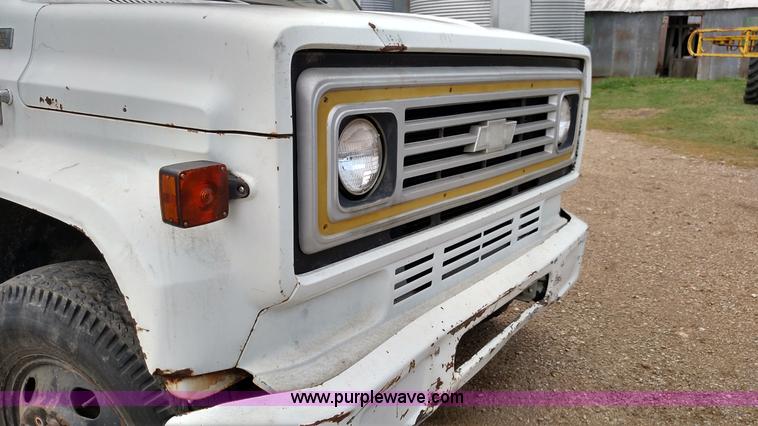 image for item F7777 1978 Chevrolet C50 Custom Deluxe flatbed truck