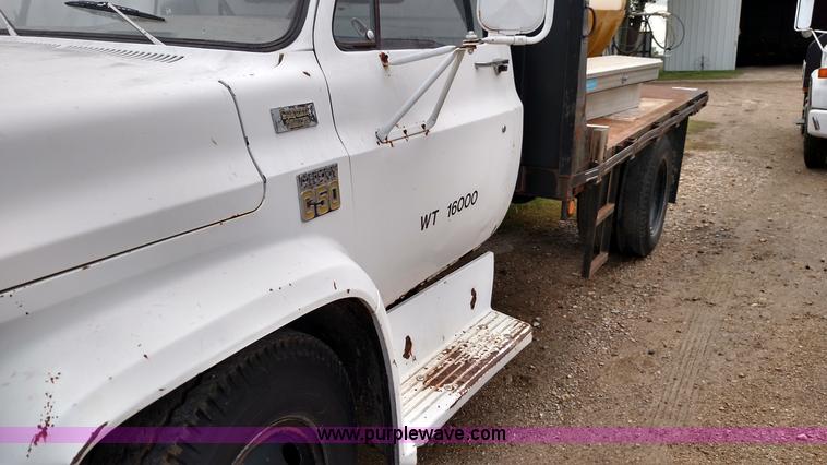 image for item F7777 1978 Chevrolet C50 Custom Deluxe flatbed truck