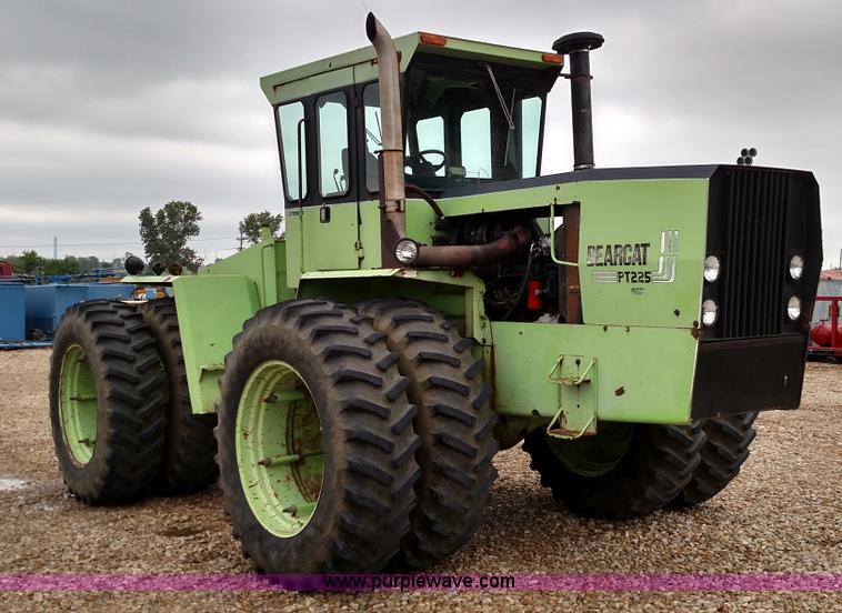 image for item F7793 1977 Steiger Bearcat III PT225 4WD tractor