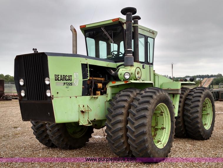 image for item F7793 1977 Steiger Bearcat III PT225 4WD tractor