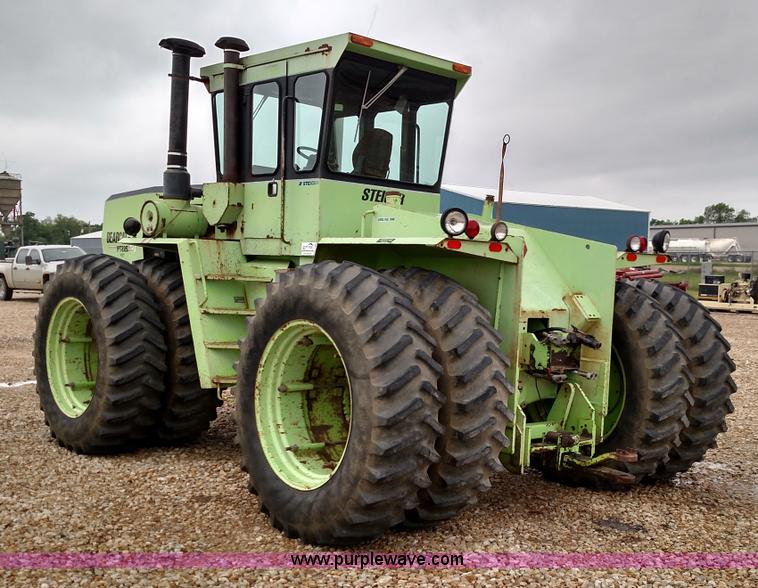 image for item F7793 1977 Steiger Bearcat III PT225 4WD tractor