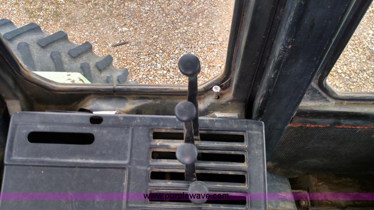 image for item F7793 1977 Steiger Bearcat III PT225 4WD tractor