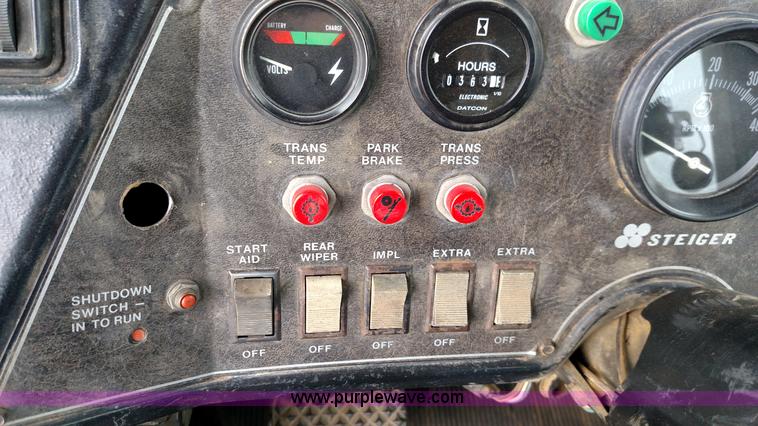 image for item F7793 1977 Steiger Bearcat III PT225 4WD tractor