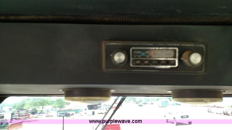 image for item F7793 1977 Steiger Bearcat III PT225 4WD tractor