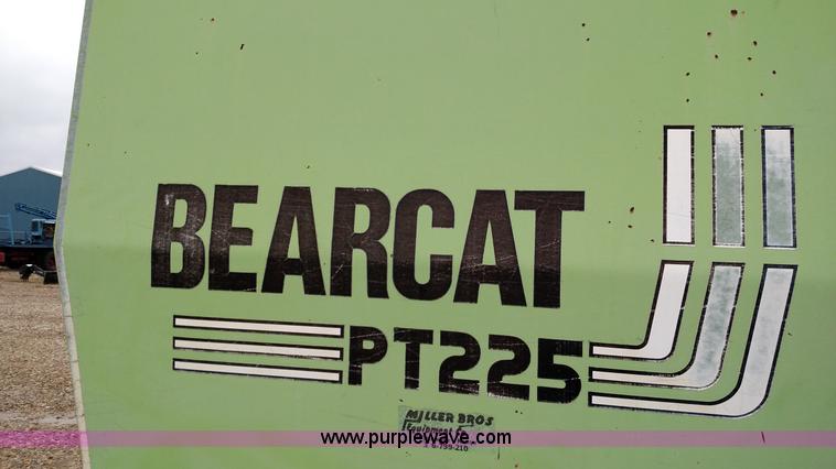 image for item F7793 1977 Steiger Bearcat III PT225 4WD tractor