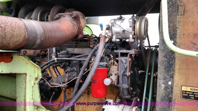 image for item F7793 1977 Steiger Bearcat III PT225 4WD tractor