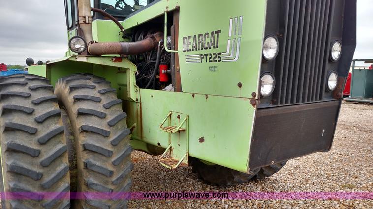 image for item F7793 1977 Steiger Bearcat III PT225 4WD tractor