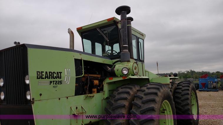image for item F7793 1977 Steiger Bearcat III PT225 4WD tractor