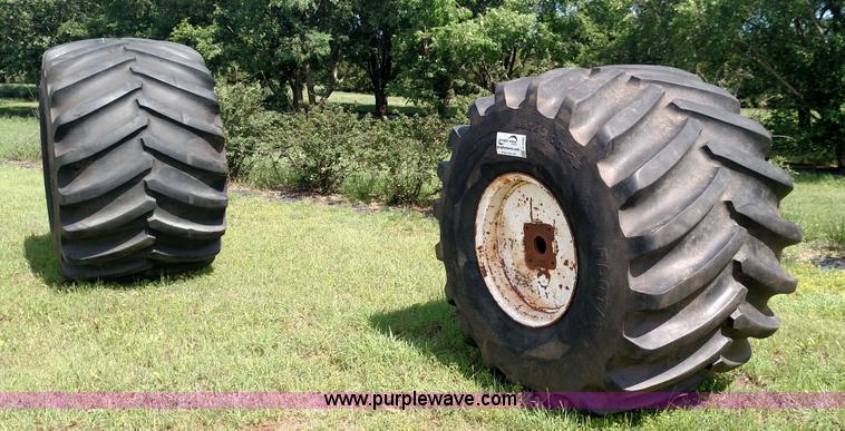 image for item F7799 (2) Firestone 23DT flotation tires