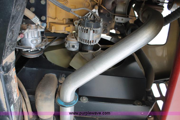 image for item H1506 2008 MacDon M200 self-propelled windrower