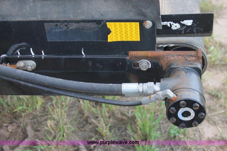 image for item H1506 2008 MacDon M200 self-propelled windrower