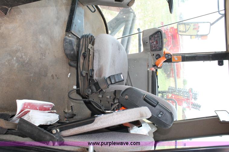 image for item H1506 2008 MacDon M200 self-propelled windrower