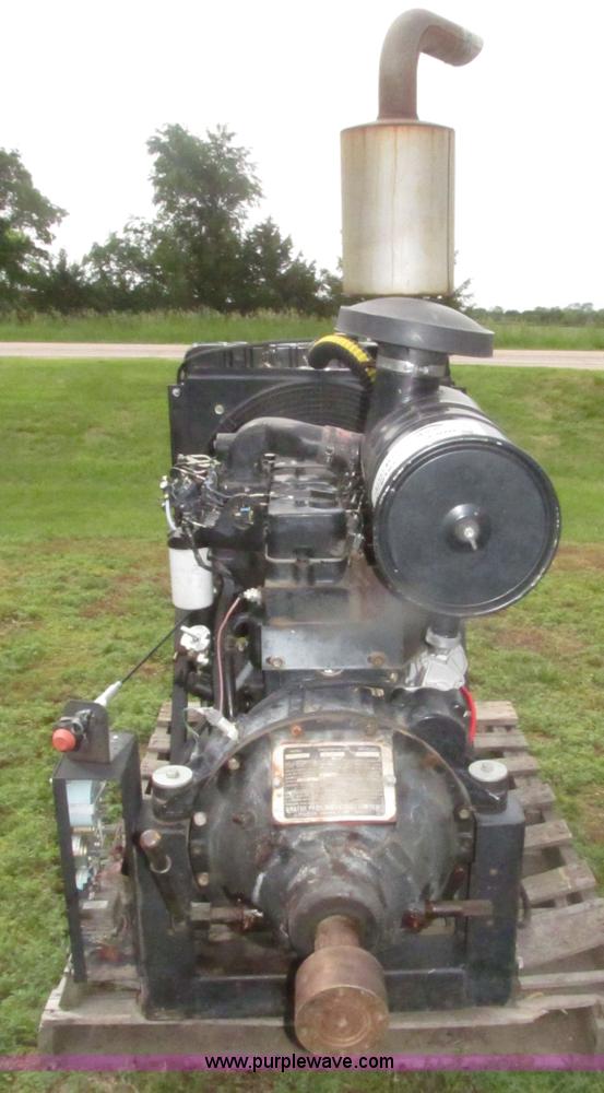 image for item H4632 2004 Cummins 6BT irrigation power unit