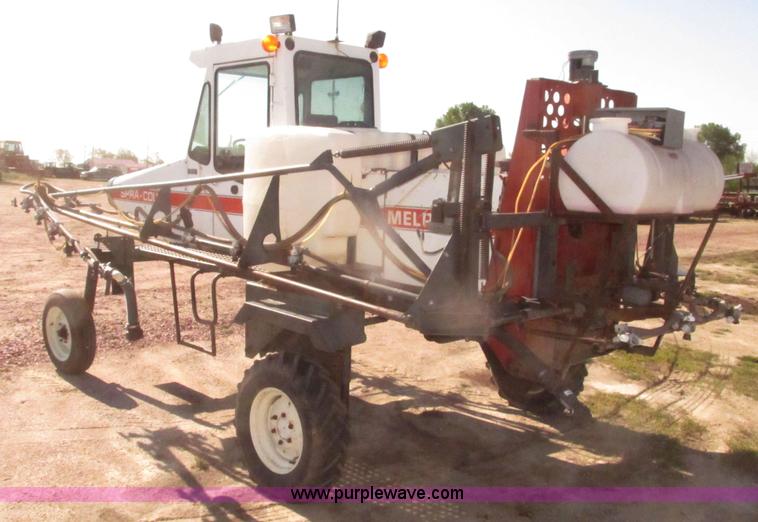 image for item H4643 Melroe Spra-Coupe 220 sprayer