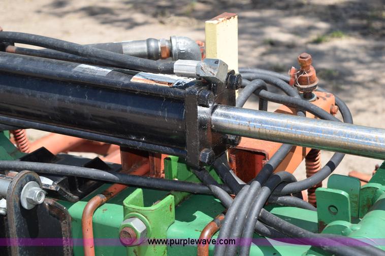 image for item H5066 Hawkins anhydrous applicator with rolling baskets