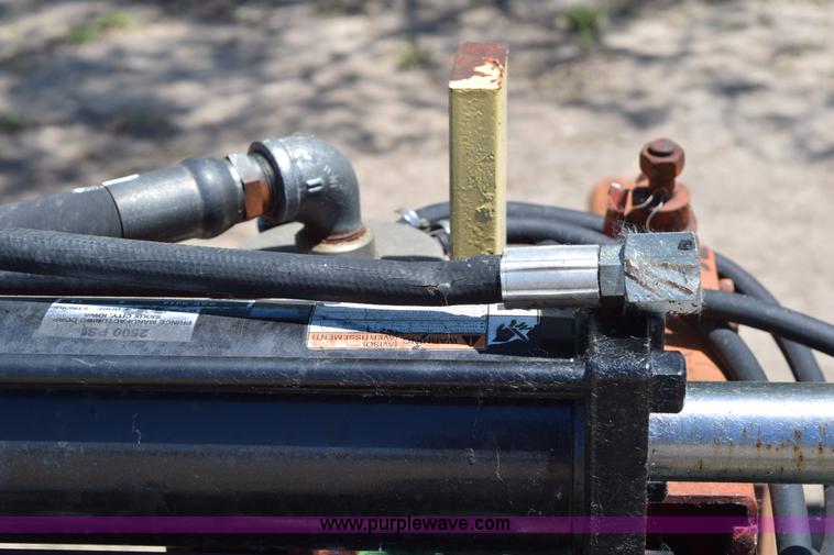 image for item H5066 Hawkins anhydrous applicator with rolling baskets