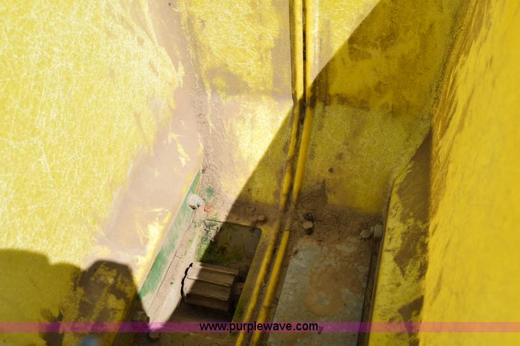 image for item H5068 John Deere 7000 planter