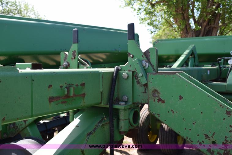 image for item H5069 John Deere 455 grain drill