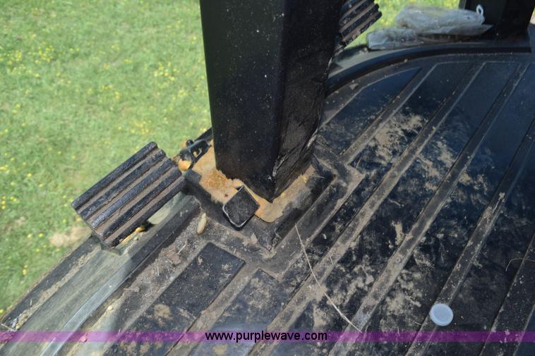 image for item H5100 1998 Case IH 2388 Axial-Flow combine