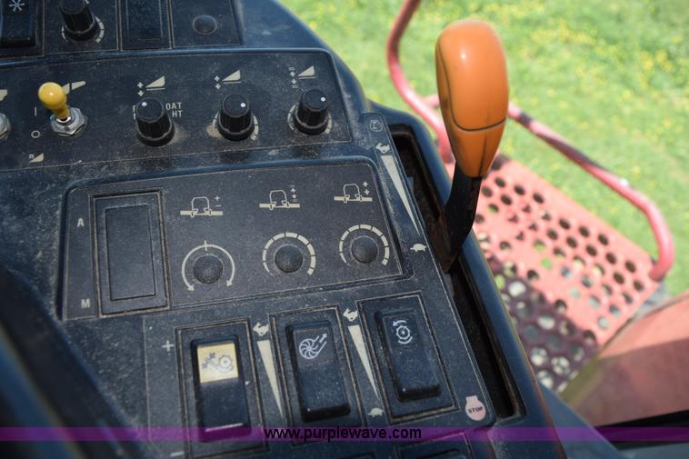 image for item H5100 1998 Case IH 2388 Axial-Flow combine