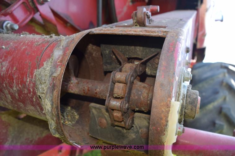 image for item H5100 1998 Case IH 2388 Axial-Flow combine