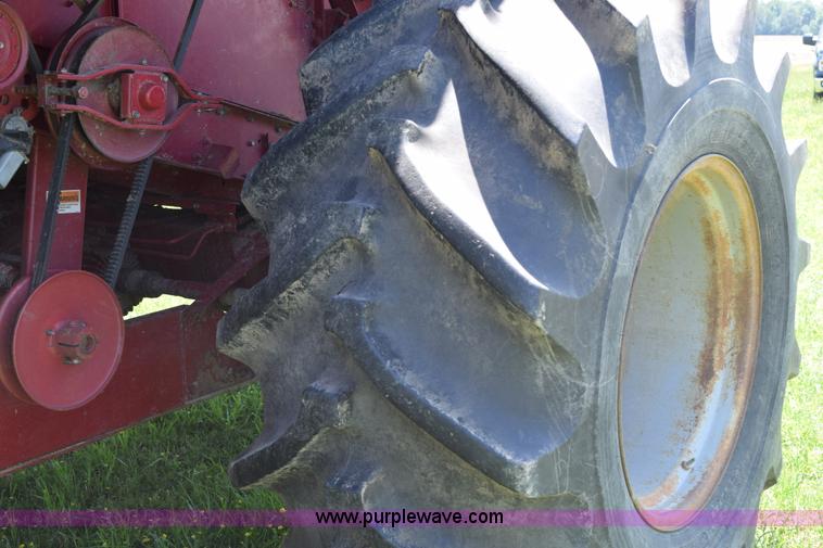 image for item H5100 1998 Case IH 2388 Axial-Flow combine