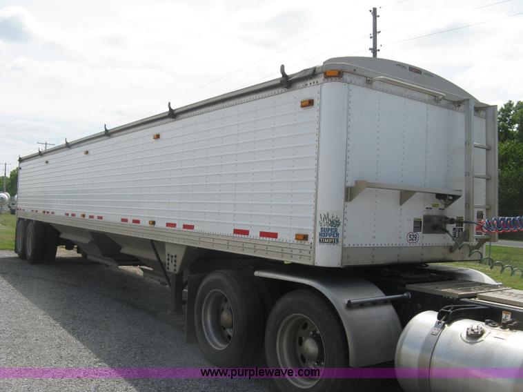 image for item H8552 2009 Timpte Super Hopper hopper bottom trailer