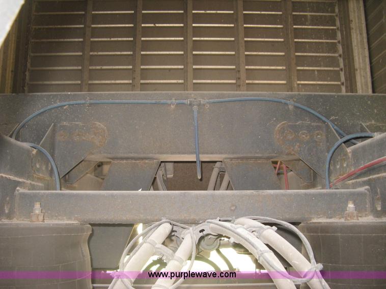 image for item H8552 2009 Timpte Super Hopper hopper bottom trailer