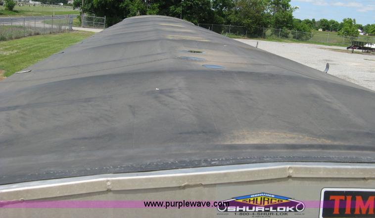 image for item H8552 2009 Timpte Super Hopper hopper bottom trailer