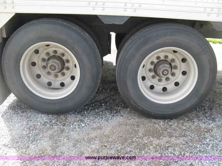 image for item H8552 2009 Timpte Super Hopper hopper bottom trailer