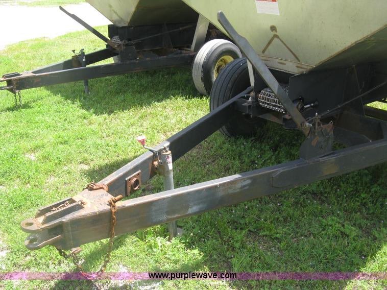 image for item H8554 Adams fertilizer spreader buggy