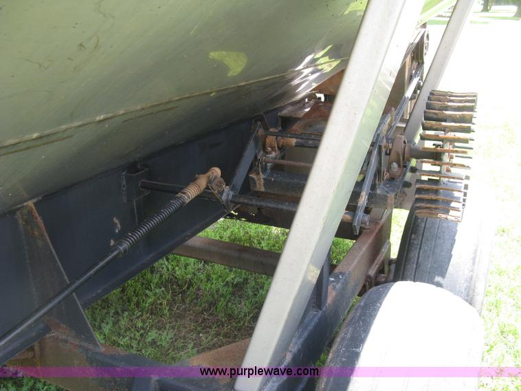 image for item H8554 Adams fertilizer spreader buggy