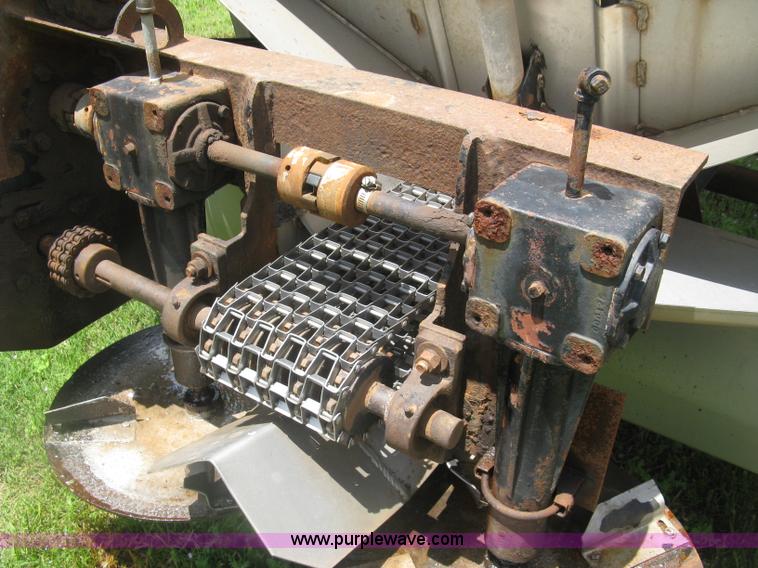 image for item H8554 Adams fertilizer spreader buggy