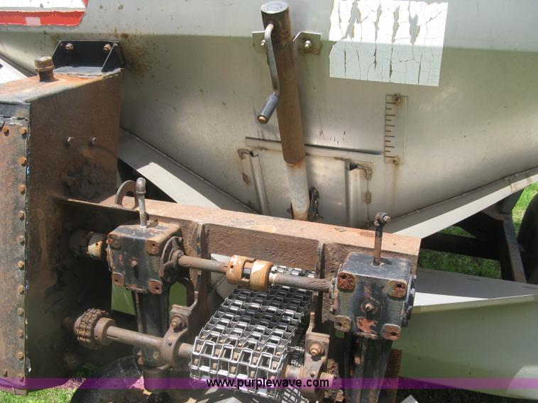 image for item H8554 Adams fertilizer spreader buggy