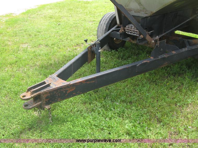 image for item H8555 Adams fertilizer spreader buggy