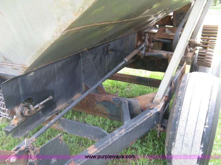 image for item H8555 Adams fertilizer spreader buggy