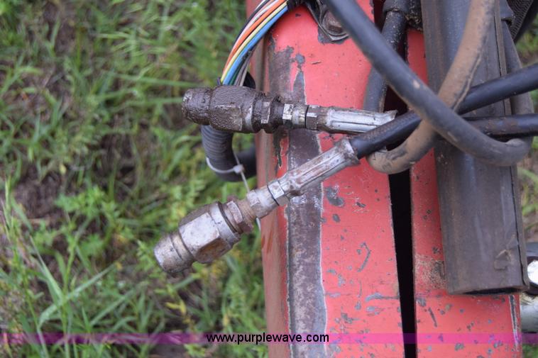 image for item J6640 1994 Case IH 8465A round baler