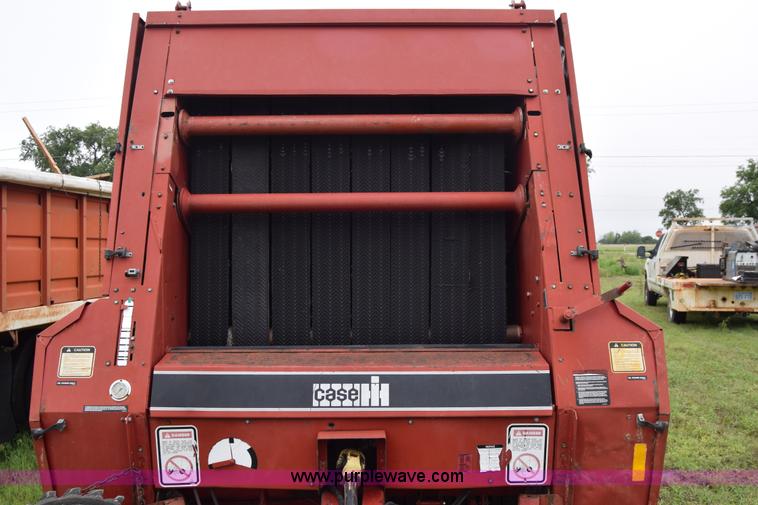 image for item J6640 1994 Case IH 8465A round baler