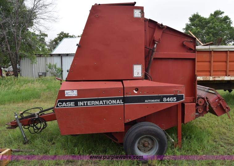 image for item J6640 1994 Case IH 8465A round baler