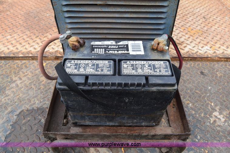 image for item J6641 Miller arc welder/generator