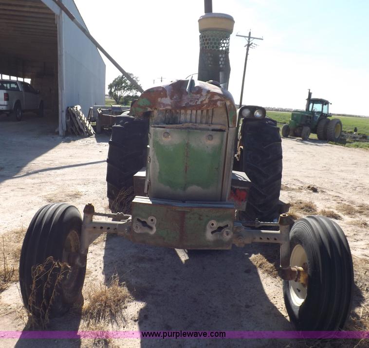 image for item K3930 John Deere 4010 tractor