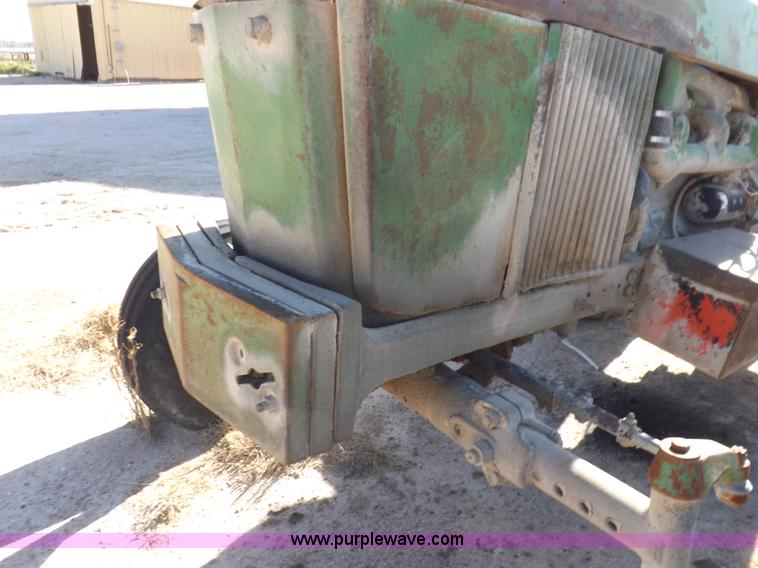 image for item K3930 John Deere 4010 tractor