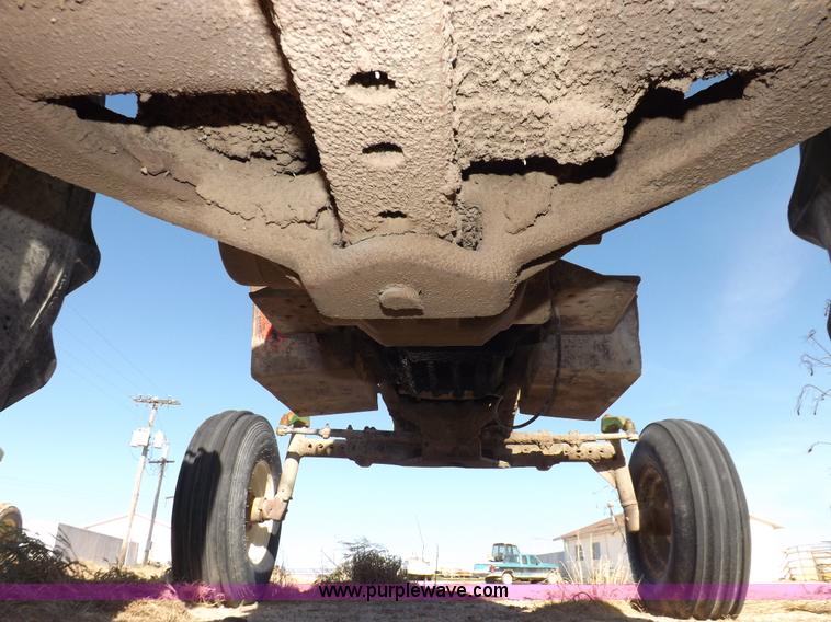 image for item K3930 John Deere 4010 tractor